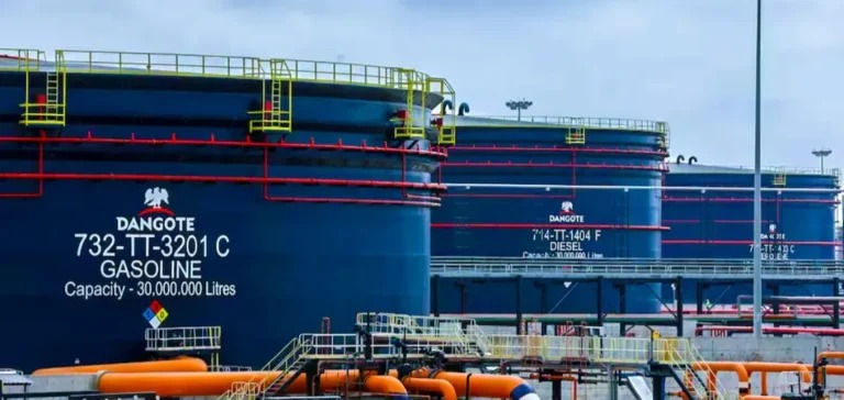 Dangote Refinery Secures $750 Million Eurobond, Signalling Investor Confidence Ahead of IPO and Strategic Debt Restructuring - Nigeria