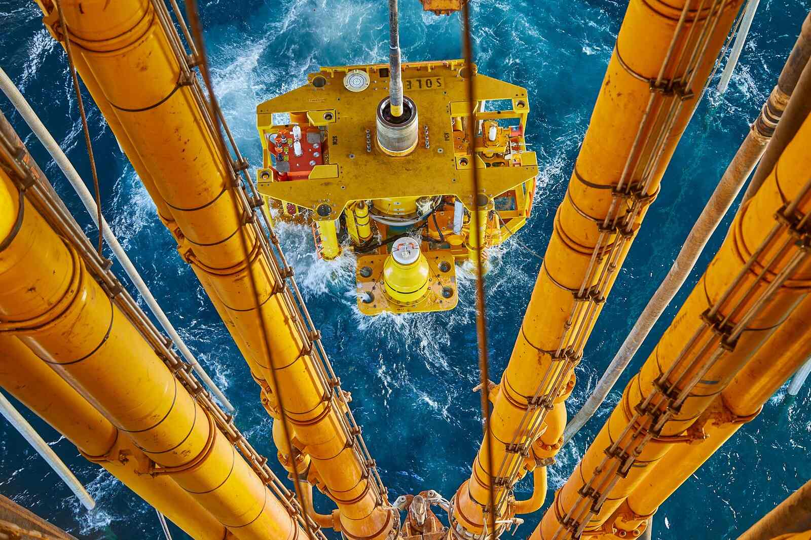 Mozambique Bolsters State Control Over Oil Sector with Expanded INP Powers - Africa