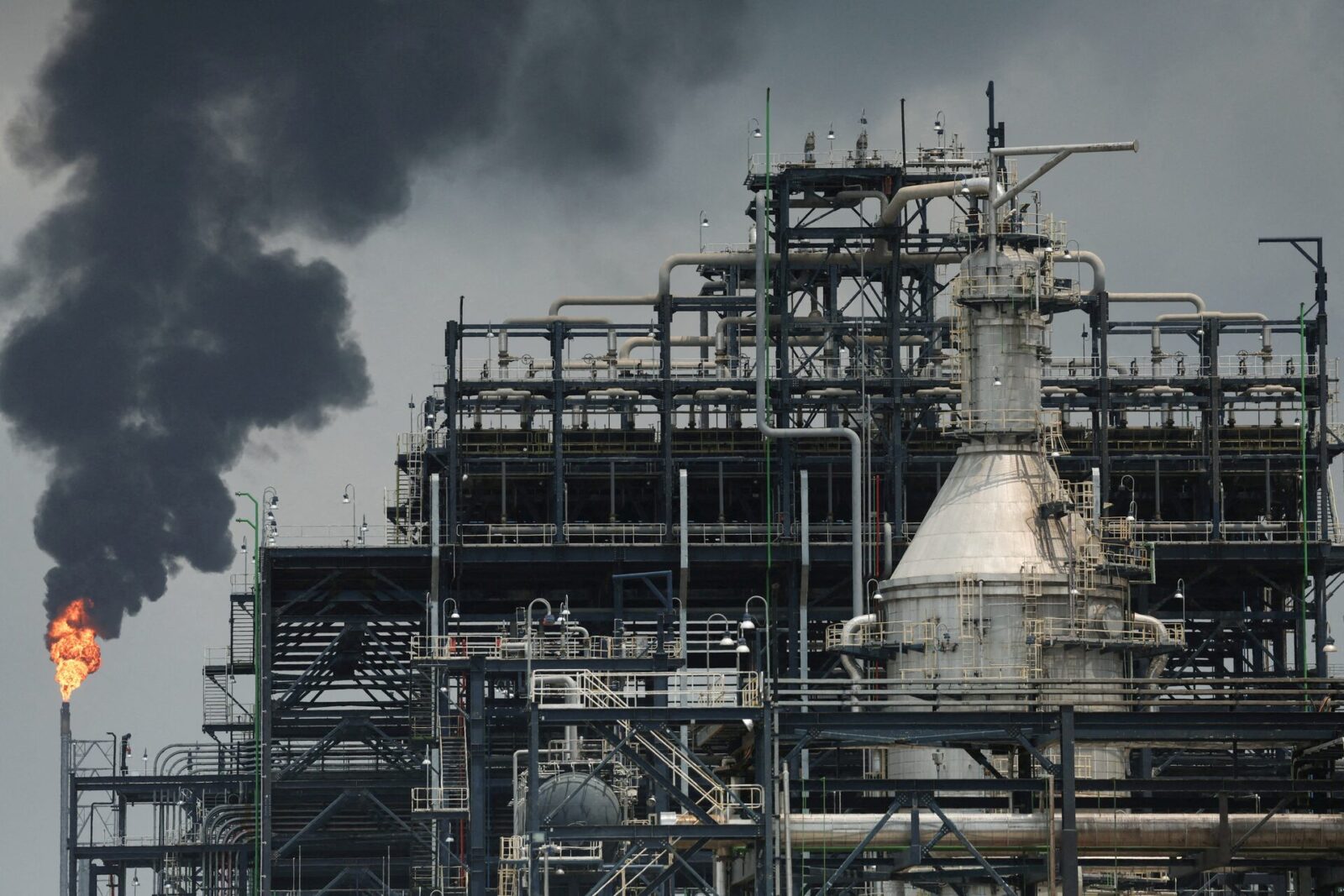 Nigeria Sets Firm 2028 Deadline for Full Willing Buyer, Seller Gas Market Transition - Nigeria